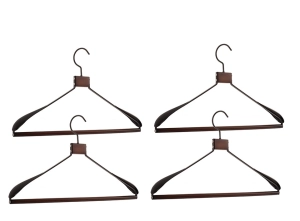 Zestaw 4 wieszaków SHP SOLID czarny